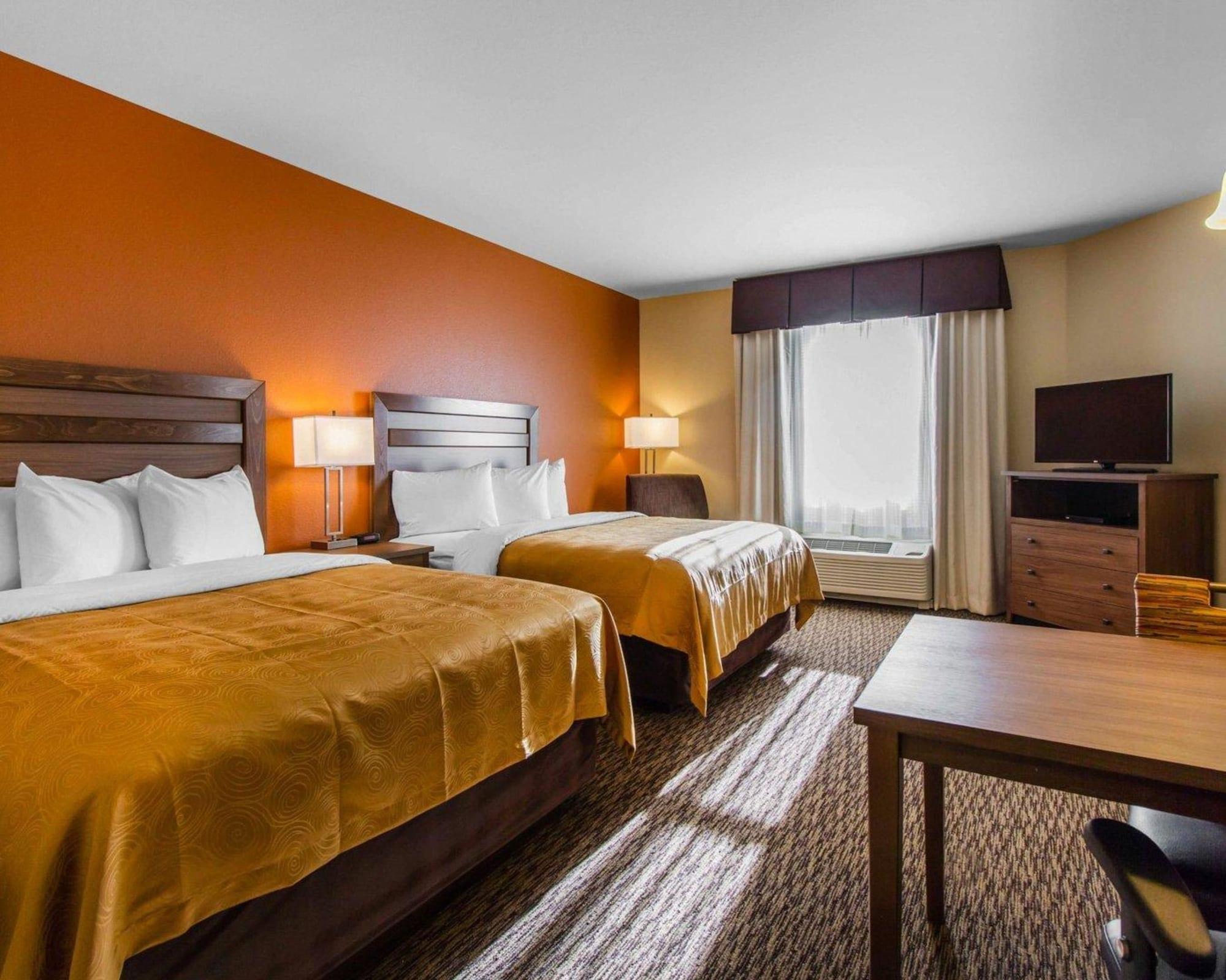 Mainstay Suites Watford City - Event Center Екстериор снимка