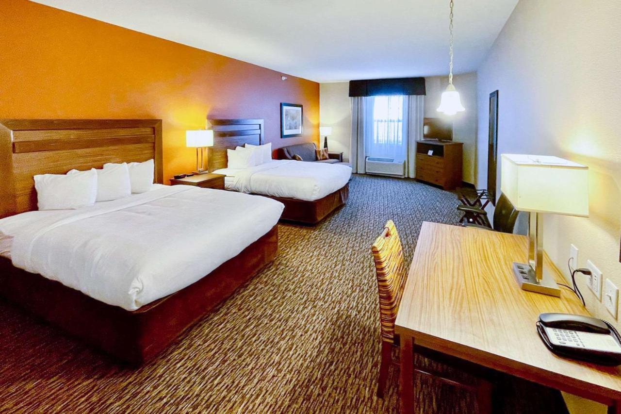 Mainstay Suites Watford City - Event Center Екстериор снимка