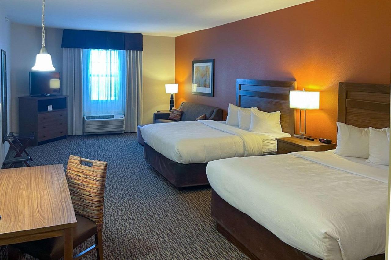 Mainstay Suites Watford City - Event Center Екстериор снимка