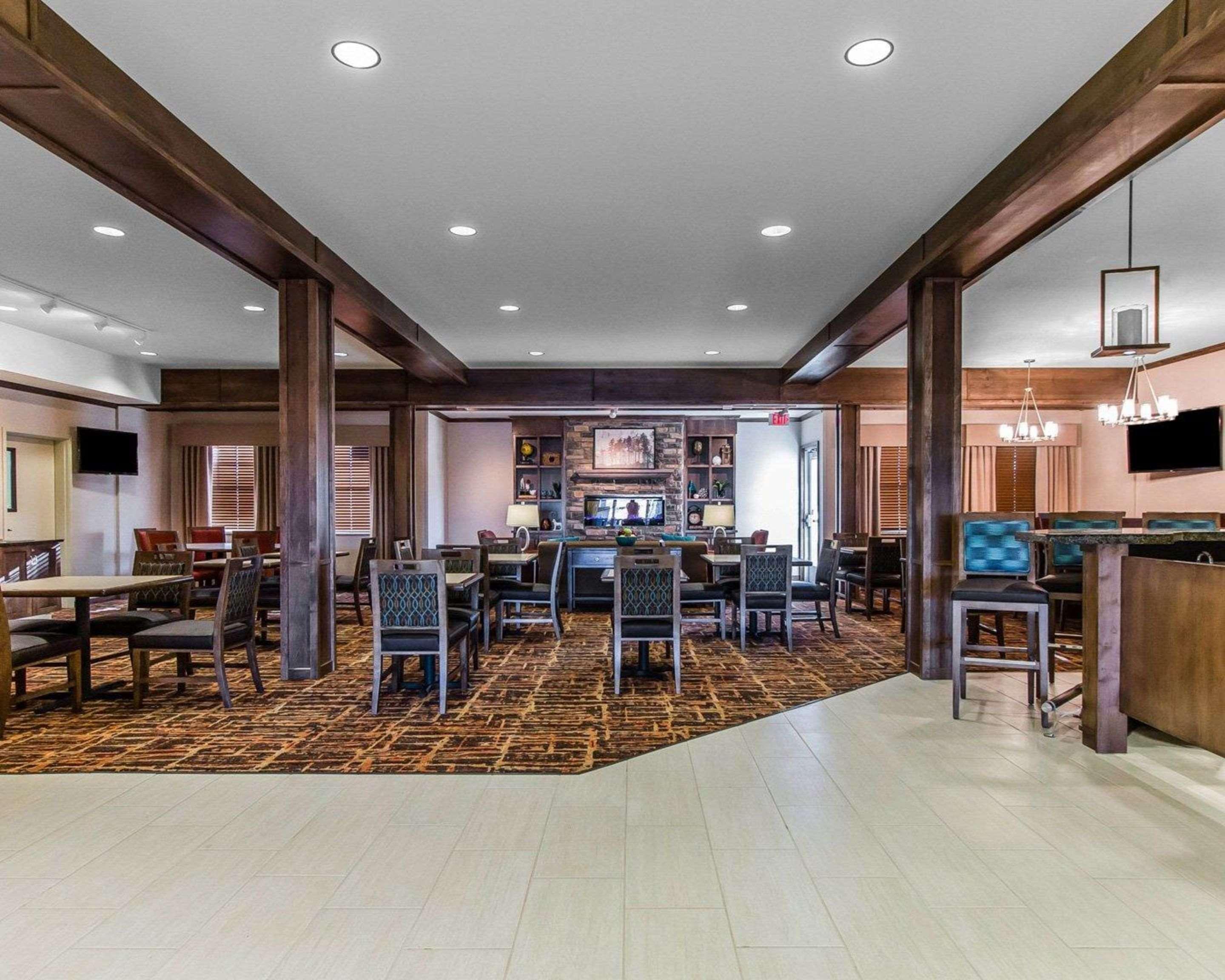 Mainstay Suites Watford City - Event Center Екстериор снимка