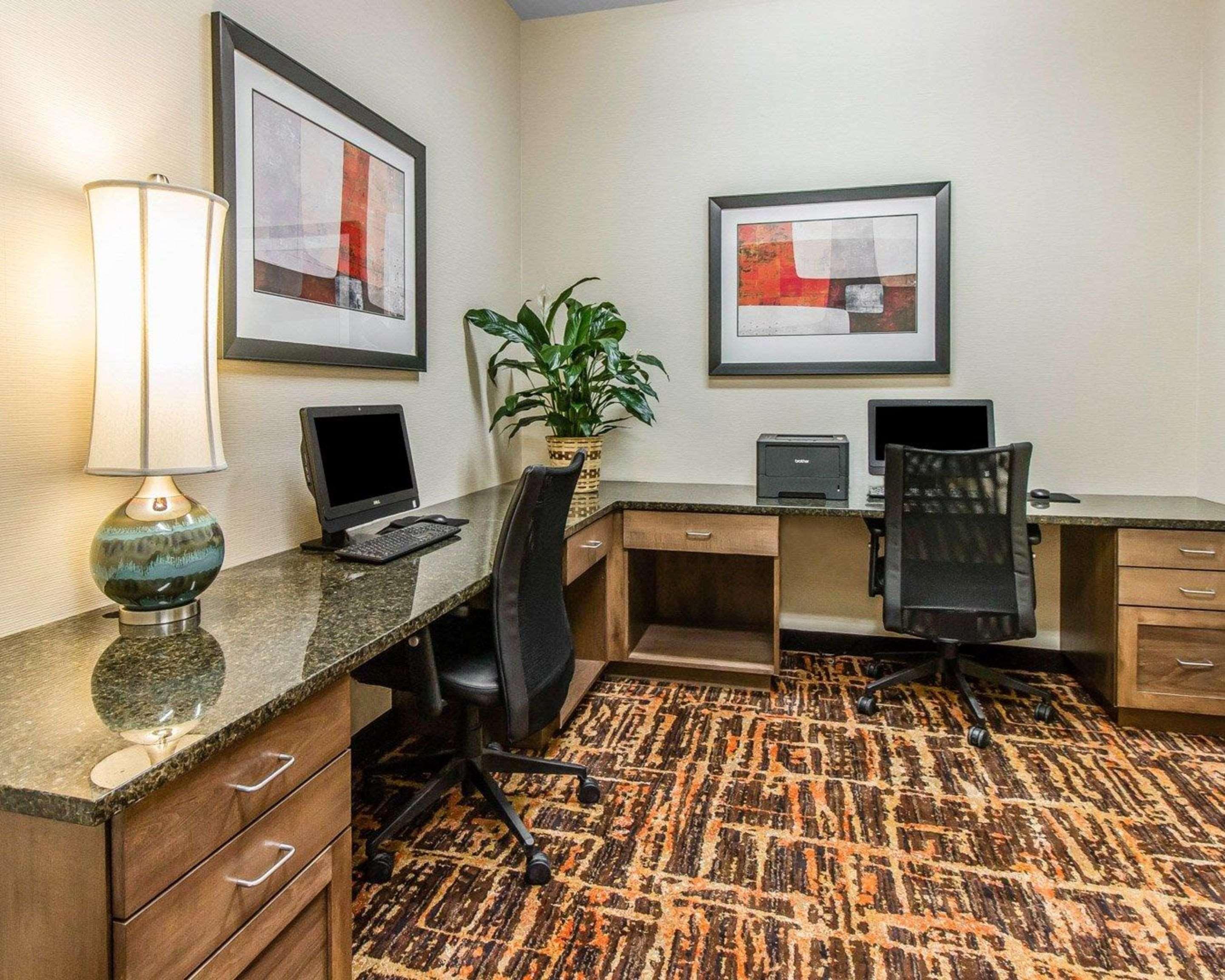 Mainstay Suites Watford City - Event Center Екстериор снимка