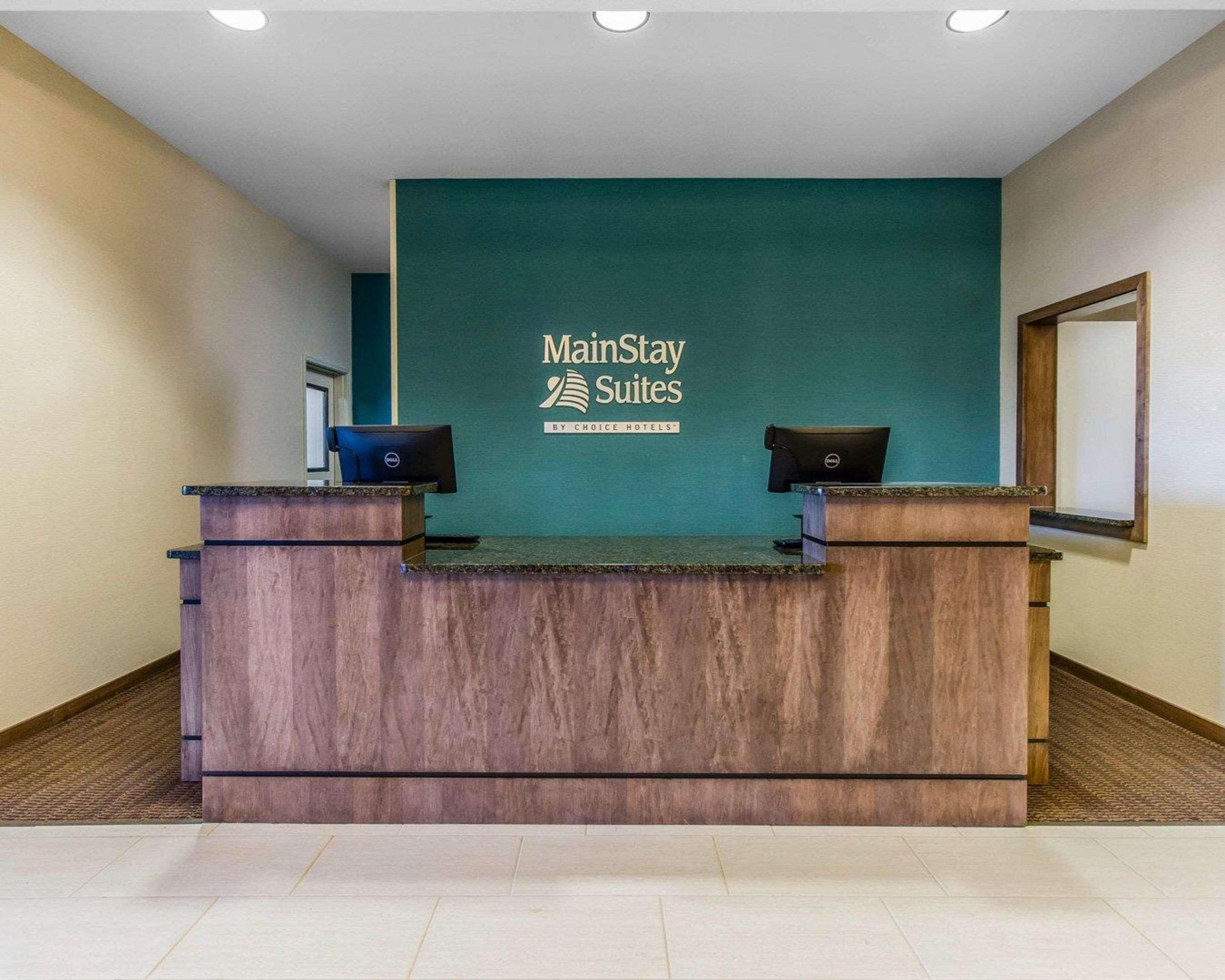 Mainstay Suites Watford City - Event Center Екстериор снимка