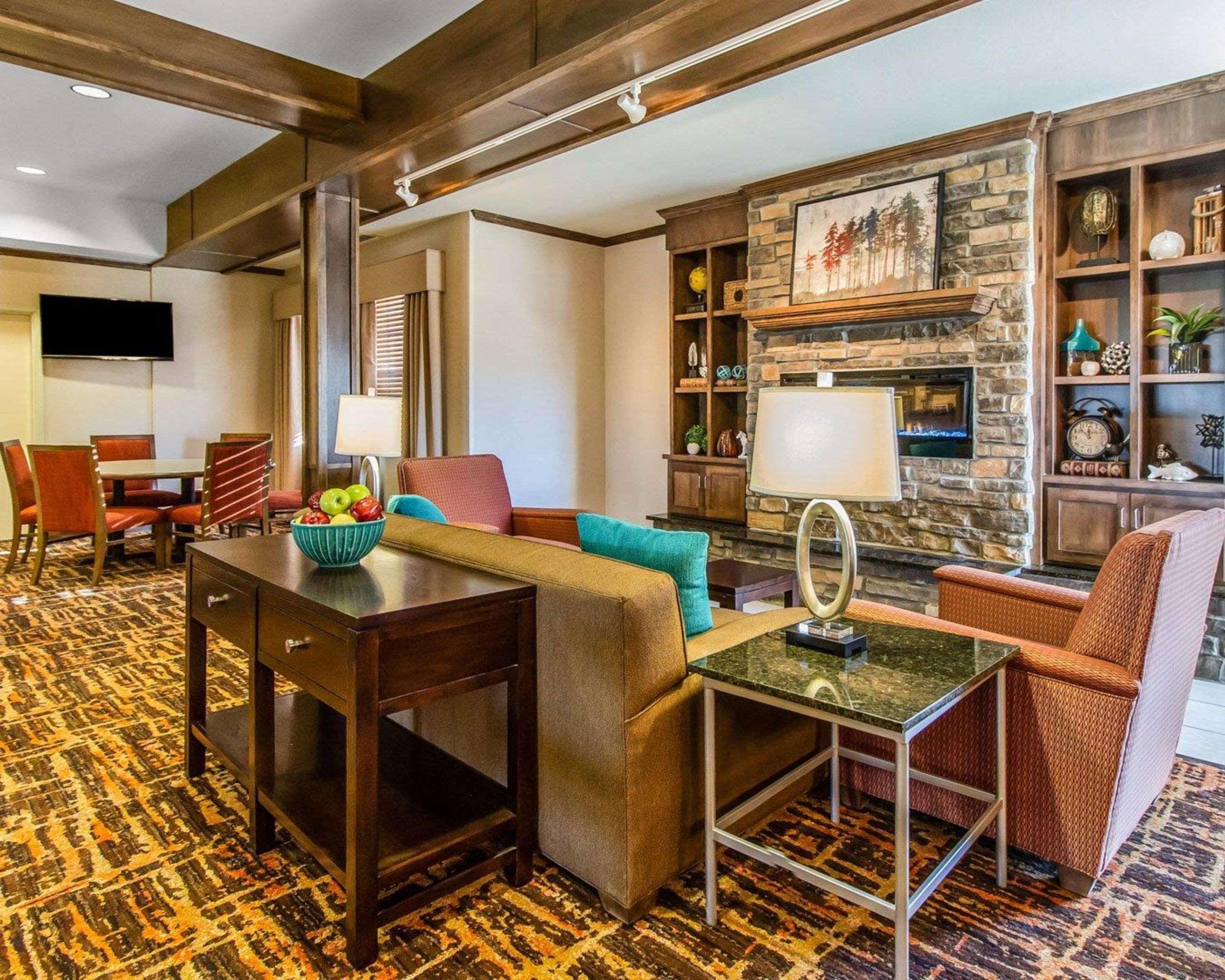 Mainstay Suites Watford City - Event Center Екстериор снимка