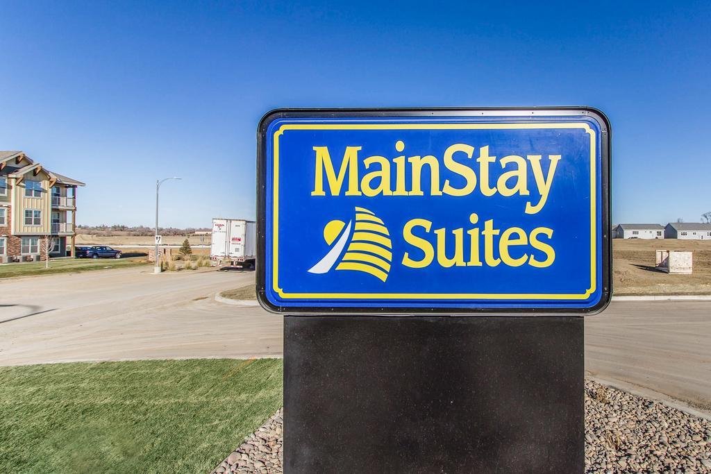 Mainstay Suites Watford City - Event Center Екстериор снимка