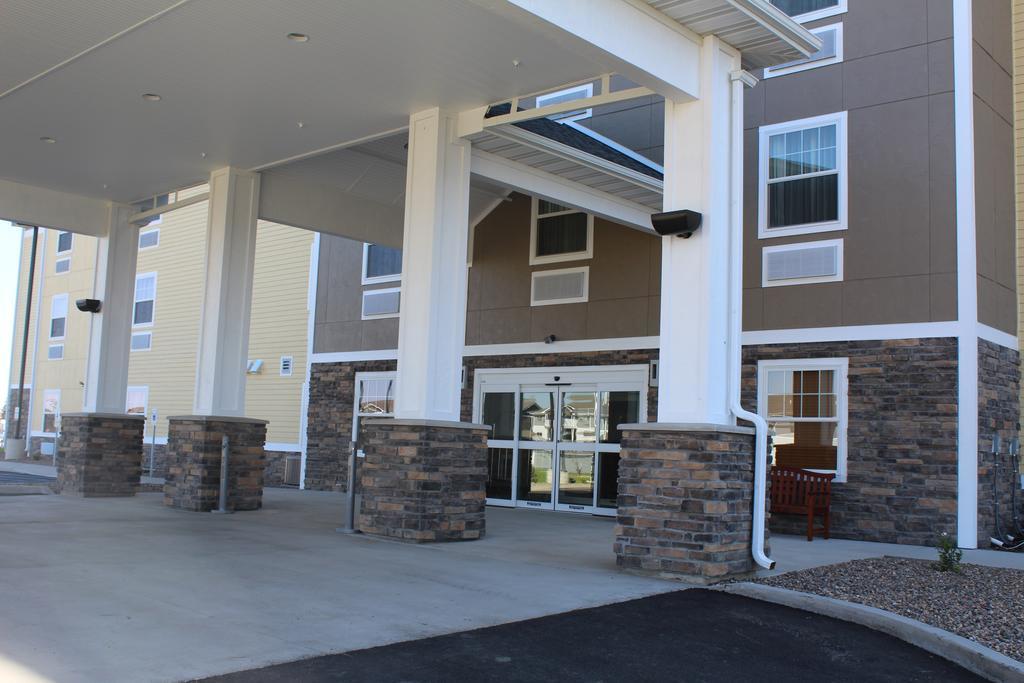 Mainstay Suites Watford City - Event Center Екстериор снимка